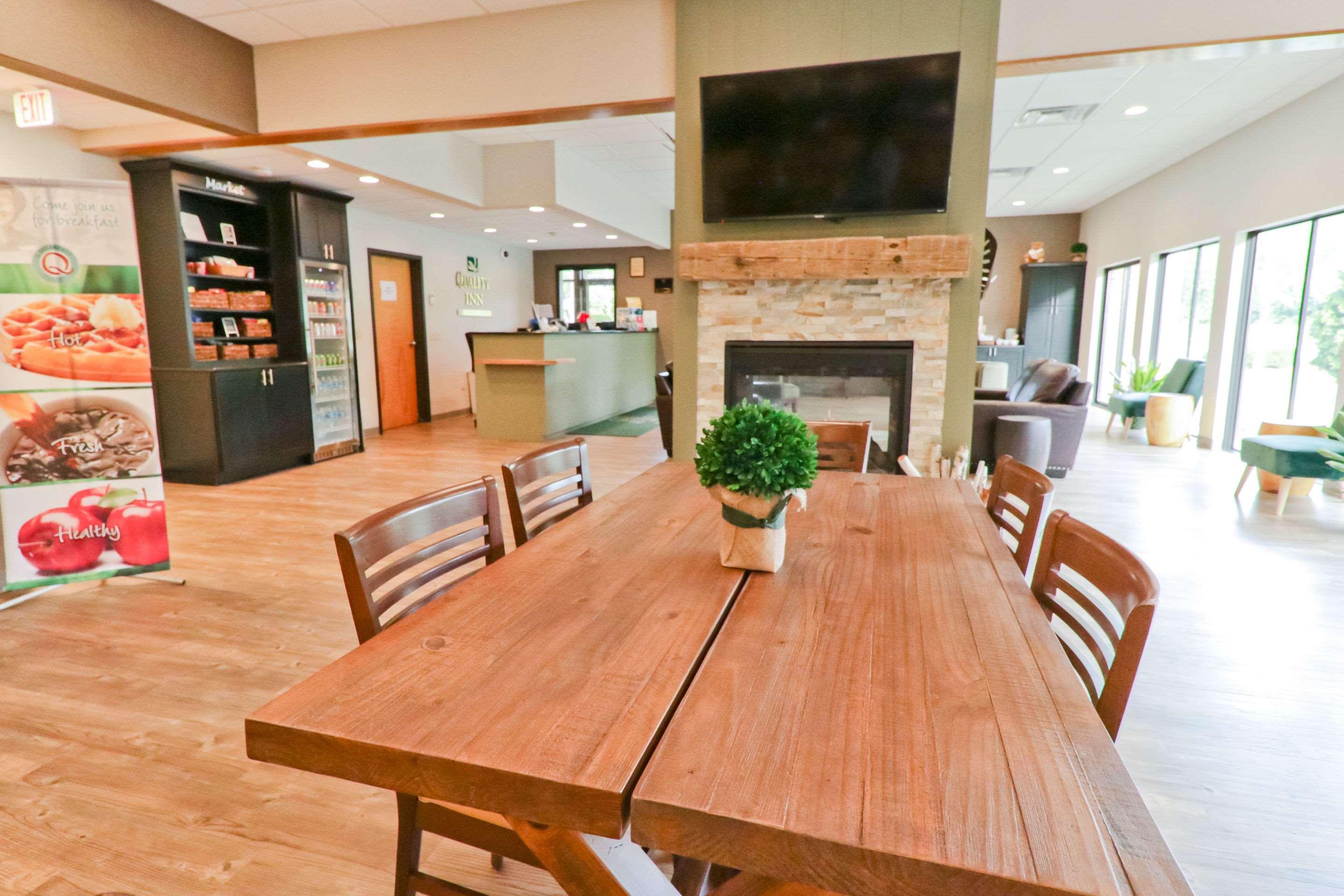 Quality Inn Shelburne - Burlington Dış mekan fotoğraf